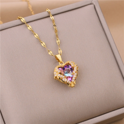 Picture of Heart pendant necklace - Gold