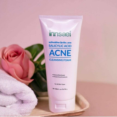 Picture of Innsaei Salicylic acid acne solution cleansing from (150)ml - Pink
