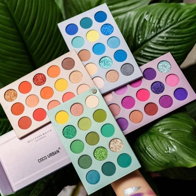 Picture of BEAUTY GLAZED 4 in 1 colour board Eyeshadow palette Long Lasting 60 Colours