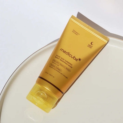 Picture of Medicube Kojic Acid Turmeric Overnight Wrapping Peel Off mask