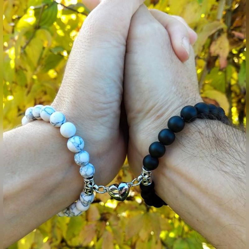 Picture of Magnetic Distance Bracelets For Couples Or Close Friends - 20 CM
