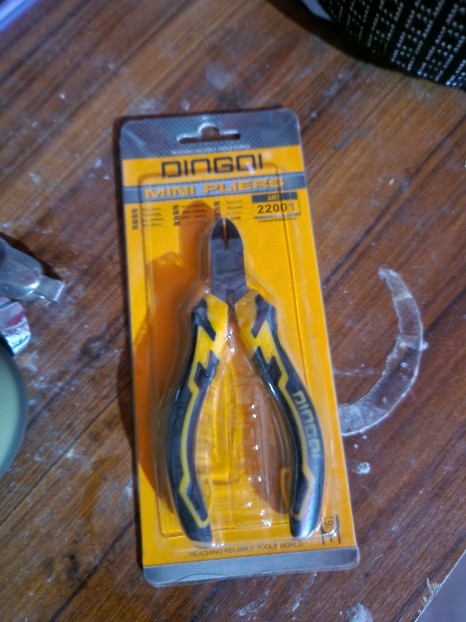 Picture of Mini Cuttin Pliers 5" Heavy Deuty-Black