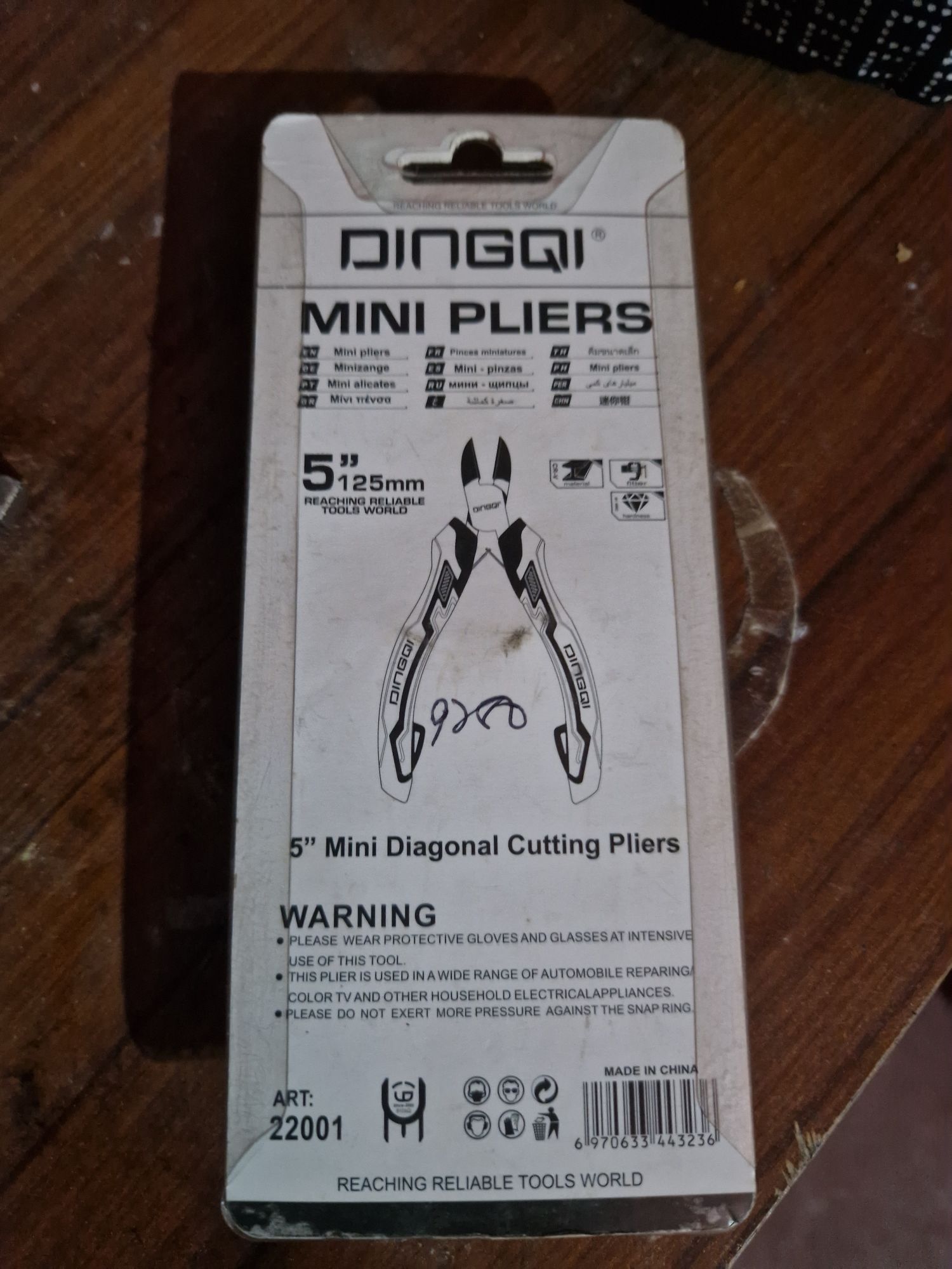 Picture of Mini Cuttin Pliers 5" Heavy Deuty-Black