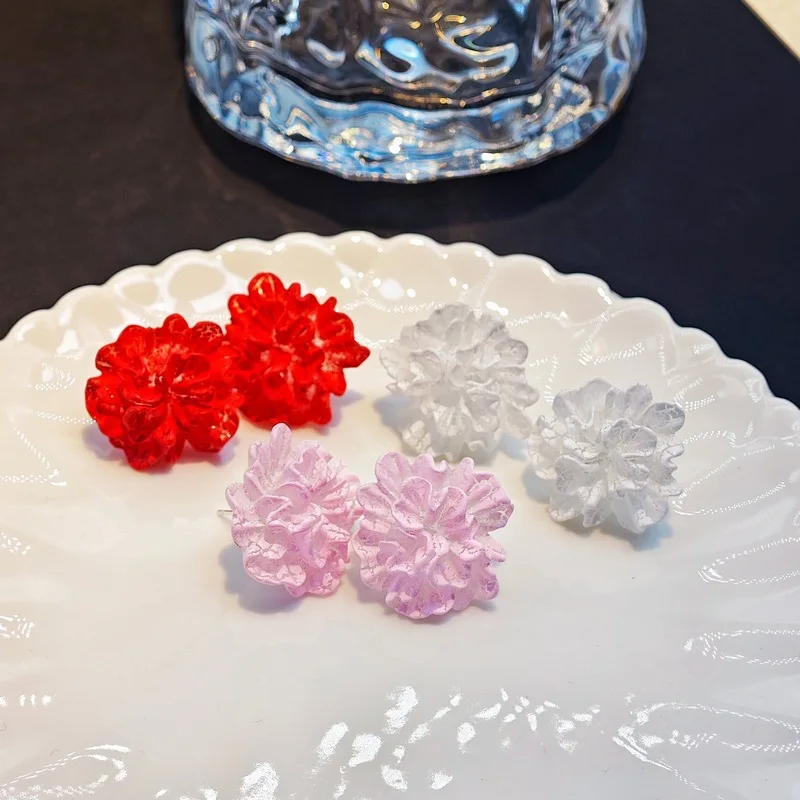 Picture of Korean Style Camellia Flower Stud Earrings – Cute Ice Cracked Resin Design