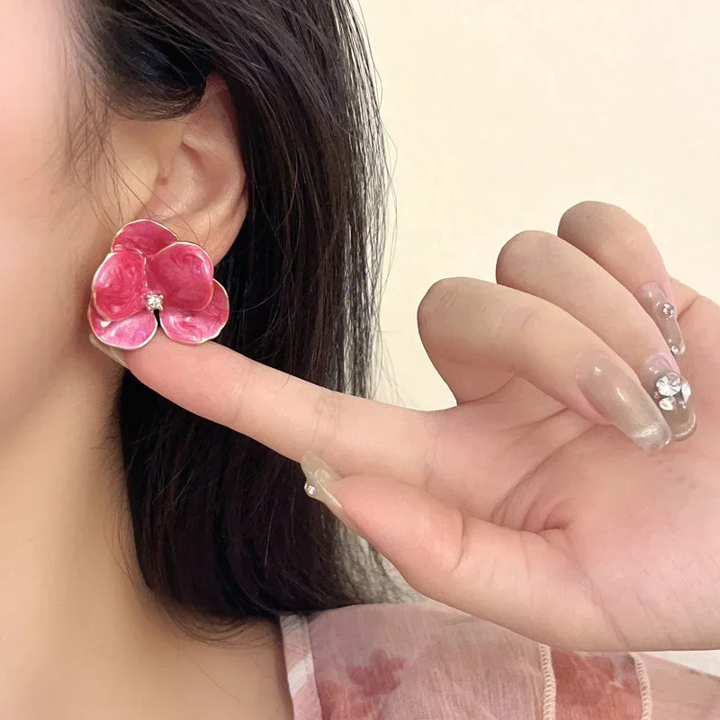 Picture of Retro Big Flower Stud Earrings for Women – Enamel Oil Petal Design with Rhinestones – Red & Blue | Elegant Wedding & Party Jewelry