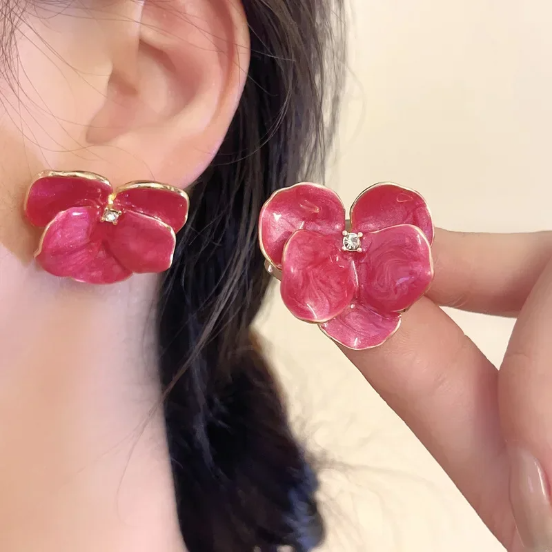 Picture of Retro Big Flower Stud Earrings for Women – Enamel Oil Petal Design with Rhinestones – Red & Blue | Elegant Wedding & Party Jewelry