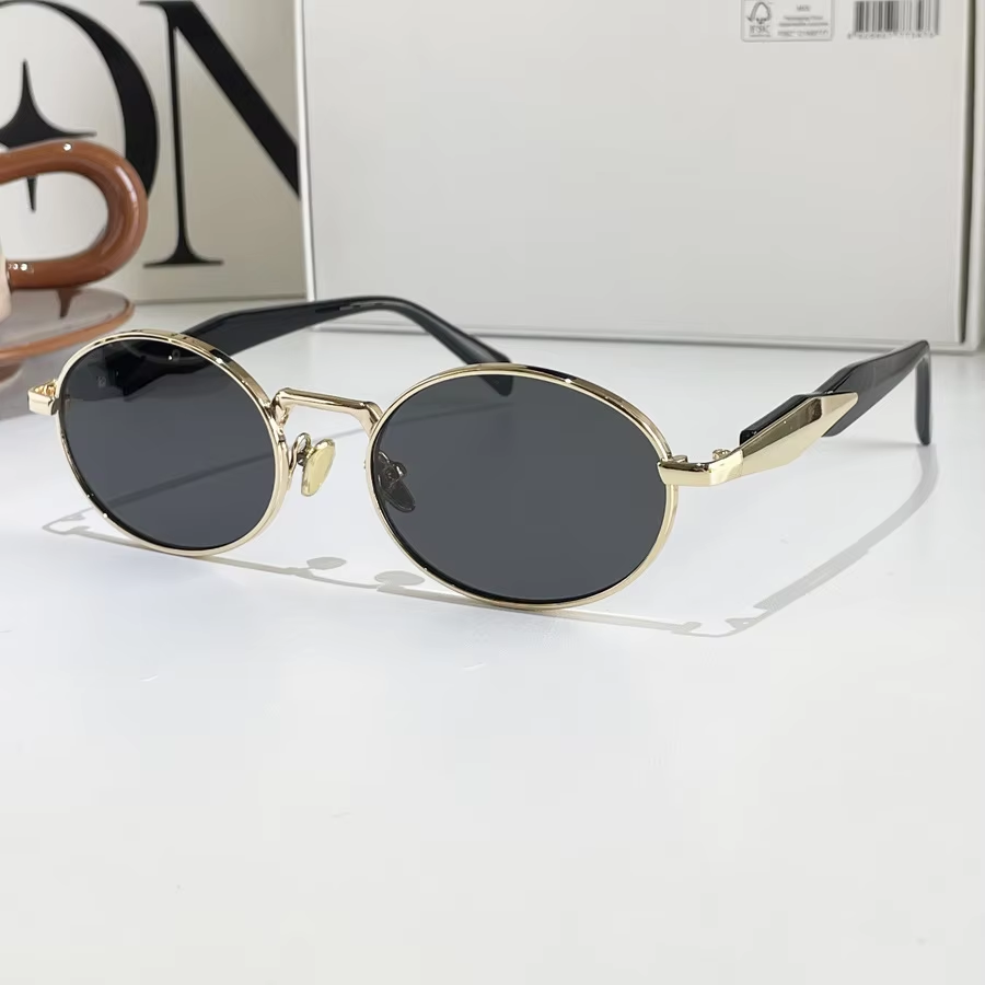 Picture of New Elegant Unisex Fashion Sunglasses UV Protection Round Oval Frame Metal Eyewear