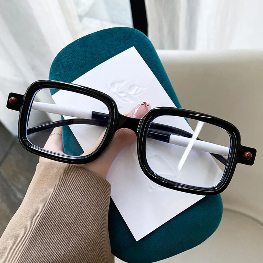 Picture of Square Reading Glasses for Men & Women | Fashion Retro Presbyopia Eyewear | Unisex Spectacles (+1.0 to +4.0)