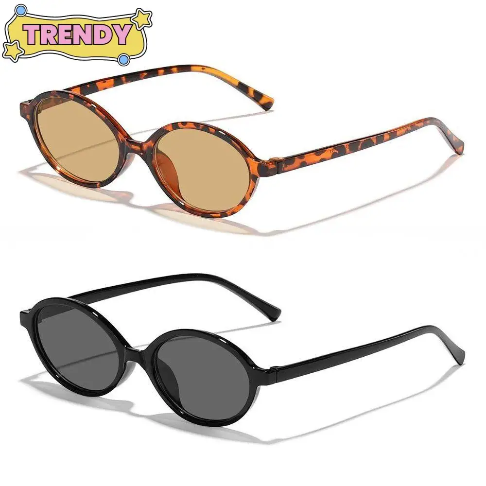 Picture of Fashion Small Round Frame Sunglasses | UV400 + Anti‑Blue Light | Ultra‑Light PC Frame | Unisex | 8 Colors