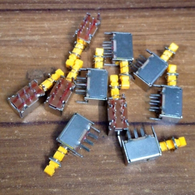 Picture of 5Pcs- PS-22E05 Metal Body ON-OFF Switch 0.3A DC 50V 6 Pin Self Lock SWITCH For TV