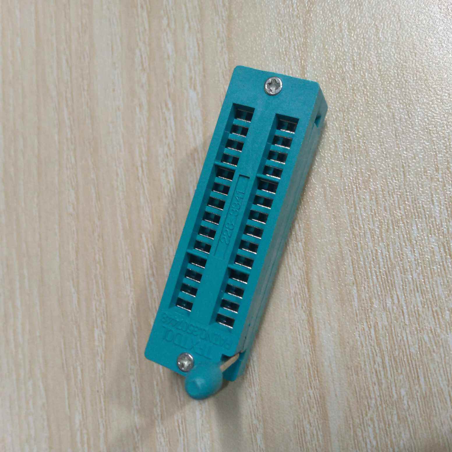 Picture of 28 Pin Narrow Universal ZIF Socket 28Pin DIP 28 Pins 2.54mm Pitch IC Chip ZIF Socket Adaptor For Electric Fittings Universal IC Test And Program Electrical Circuitry & Parts
