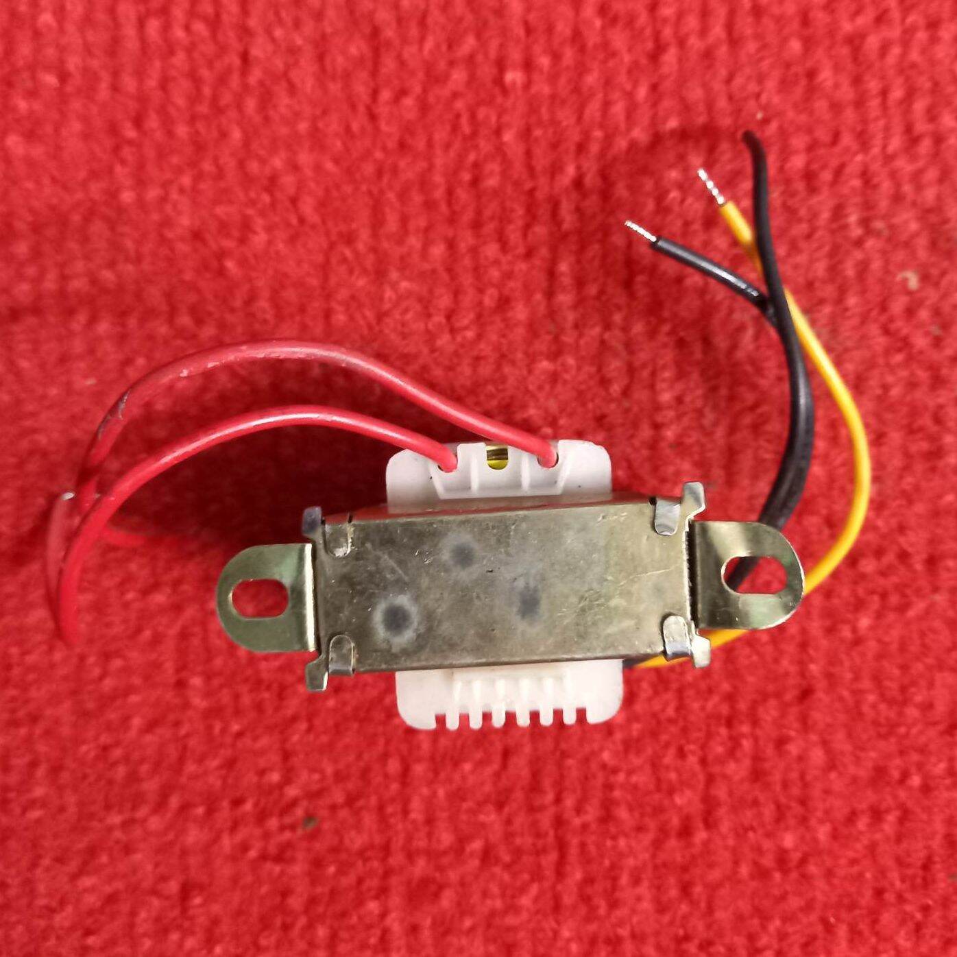 Picture of 600mA 12V Transformer 12V-0-12V 0.6A Input AC 220V 50Hz Output DC 12 Volt 600mA Step Down Transformers For Power Supplies