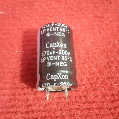 Picture of Electrolytic Capacitor 470uF 200V Radial Polarized Aluminum Electrolytic Capacitor