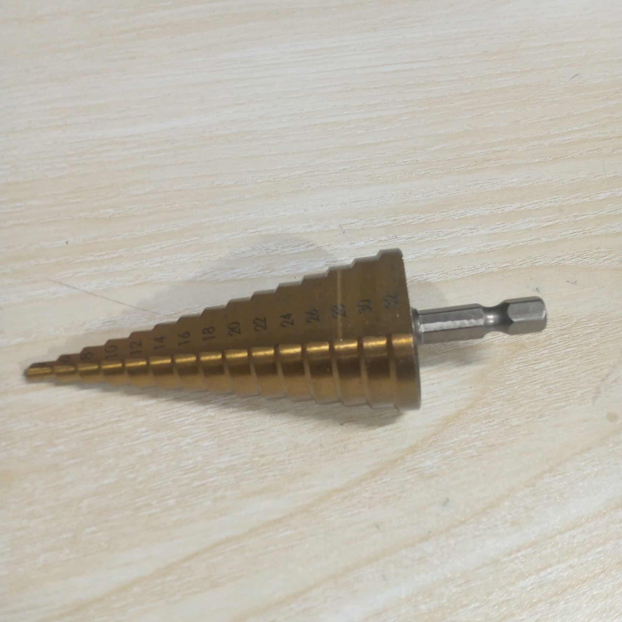 Picture of HSS 4-32mm Titanium Step Cone Drill Bit High Speed Steel Wood Steel Hole Cutter Drills & Drivers Bit