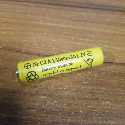 Picture of AAA 1.2V 600mAh Ni-CD Rechargeable Triple A Battery For Electric Toy Remote Control Car RC TV Remote Cordless Phone NiCd Batteries