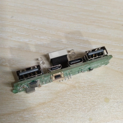 Picture of TYPE C Power Bank Circuit 2 USB With Display Input DC 5V 2A Micro USB & Type-C Port Output DC 5V 2.1A Dual USB Power Bank Circuit For 18650 Battery