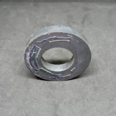 Picture of Fer-rite Ring Magnet 50x10mm Black Ca-st Ir-on Ring Magnets Multipurpose Fe-rrite Perma-nent Round Ring Magnet Cera-mic Fer-rite Ring Magnet Speaker Rare Ear-th Perm-anent Magnet