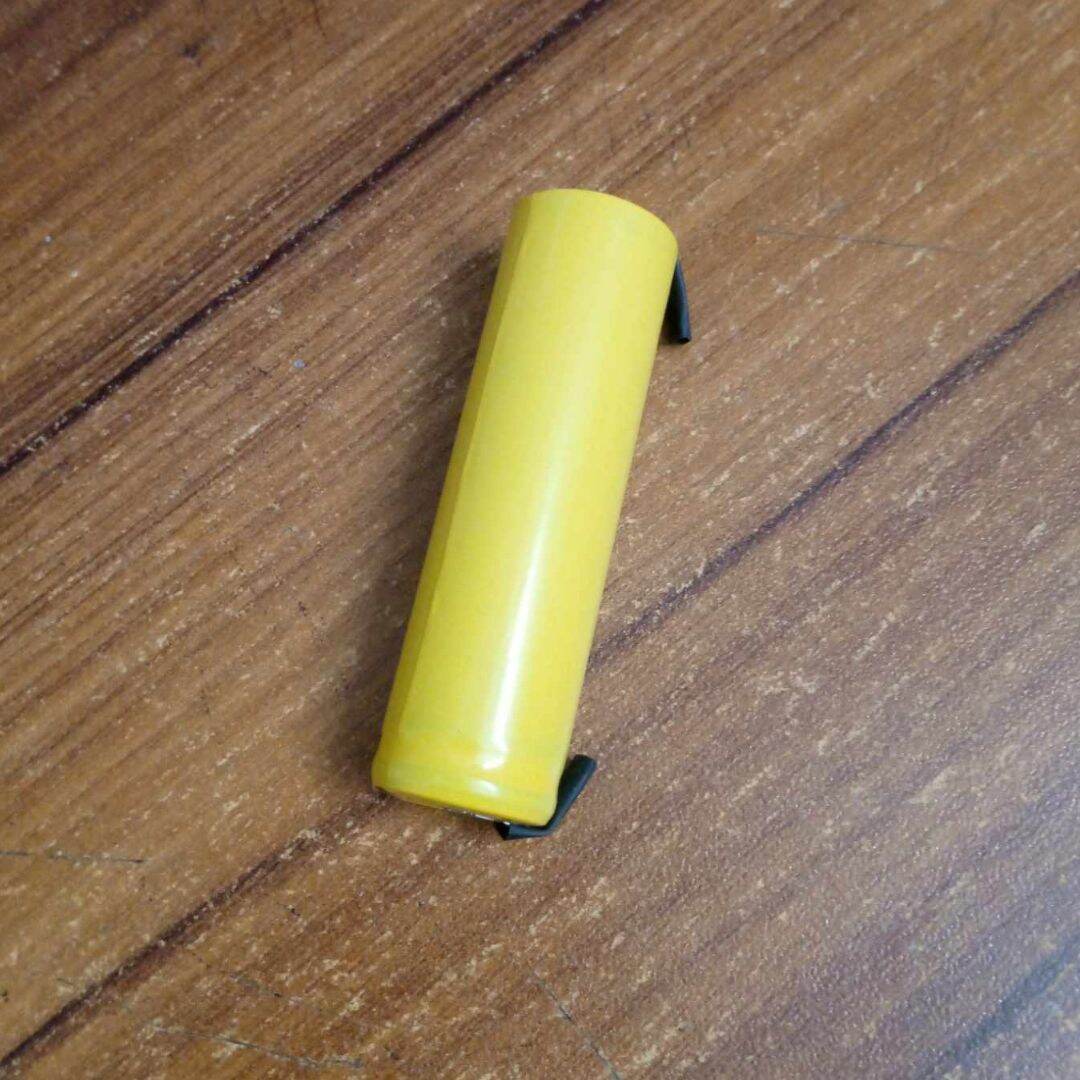 Picture of 14500 Battery BOTH SIDE STAPLING 1.2V 600mAh NI-CD Rechargeable Battery