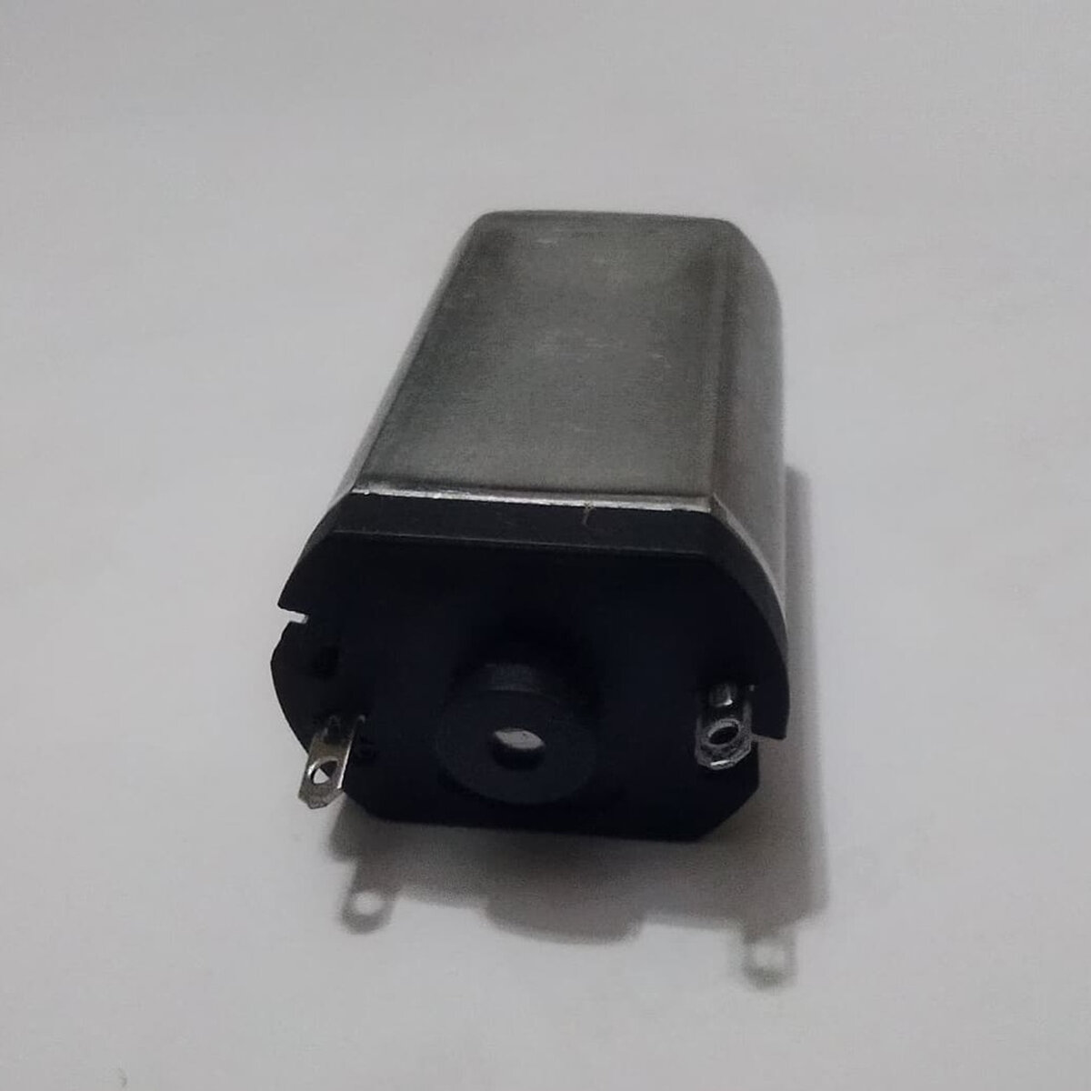 Picture of Back Side BLACK PLASTIC Electric Trimmer Motor 1.2V 3.7V 6000RPM 1.2V Trimmer Clipper 180 Motor For Electric Clippers Trimmer Machine Motor