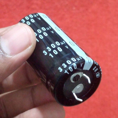 Picture of Electrolytic Capacitor 3300uF 100V Radial Polarized Aluminum Electrolytic Capacitor