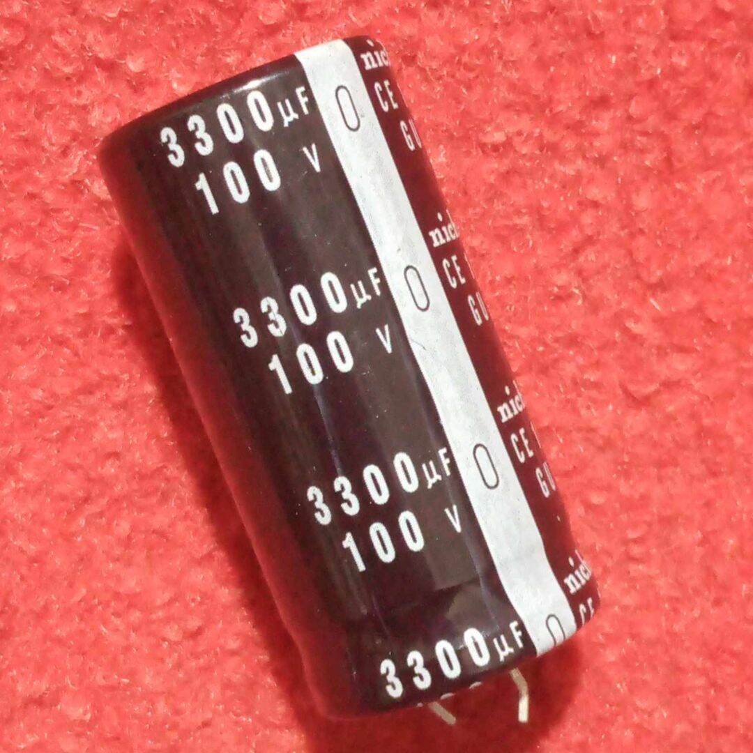 Picture of Electrolytic Capacitor 3300uF 100V Radial Polarized Aluminum Electrolytic Capacitor