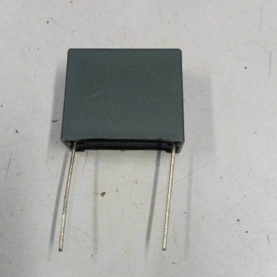 Picture of 5Pcs- BOX Type 1uF 105K 275VAC Capacitor 105K 275V Polypropylene Metal Film Capacitor Axial Film Molded Capacitors 2 Pin Leads