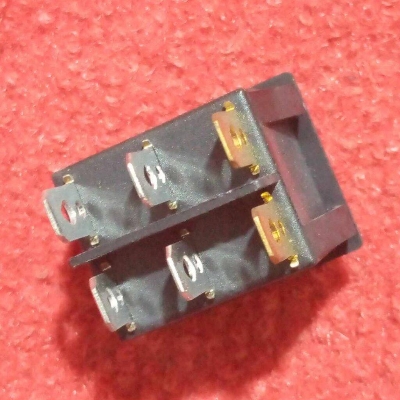 Picture of Double Switch 6 Pin On-Off 250VAC 16Amp For Radiators, Heaters & General Purpose