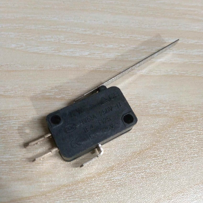 Picture of 50mm HANDLE Limit Switch 16A 250VAC SPDT 3 Pin 50mm Long Straight Hinge Lever Switches