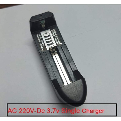 Picture of Universal Ac 220V To 3.7V Battery Single Slot Charger Black For Rechargeable Lithium Li-Ion 18650 16340 14500 17670 Cr123A Aa Aaa Battery Charging - Multi Plug