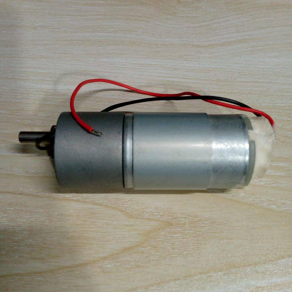 Picture of 12V 15RPM Metal Gear Motor High Torque