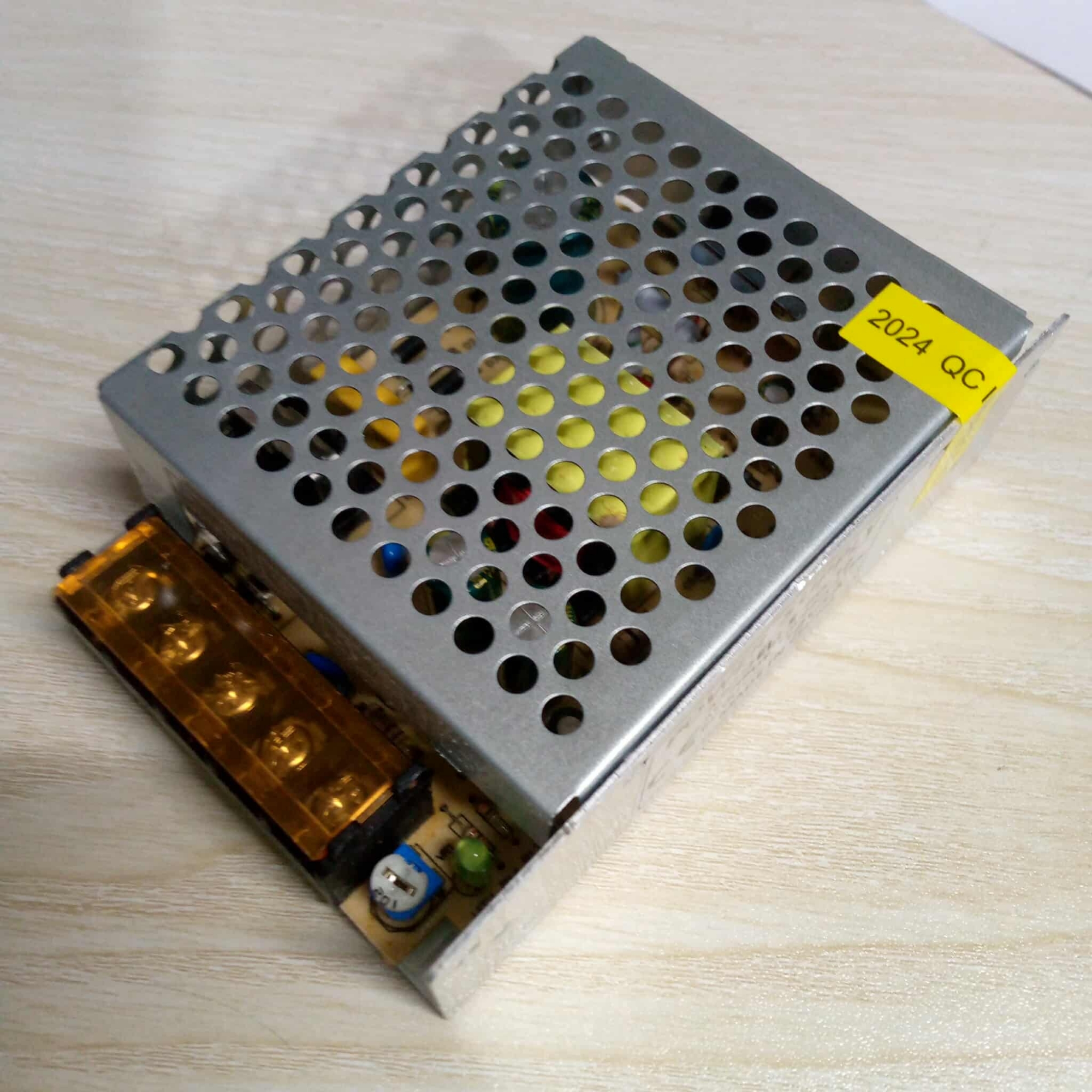 Picture of 12V 5Amp SMPS AC 220v To DC 12v 5A 60W Switching Mode Power Supply Adapters Charger For Electronic Project Industrial Security Camera