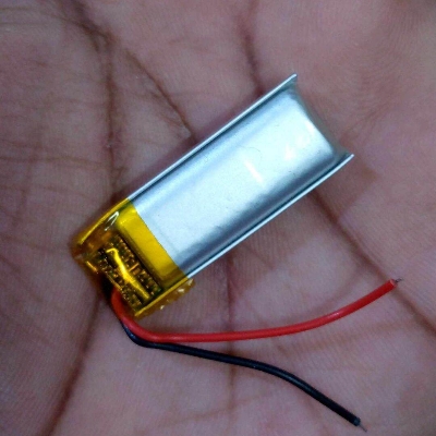 Picture of Bluetooth Headphone Battery 3.7V Size 30x10x5mm Lithium Polymer Rechargeable Lipo Battery