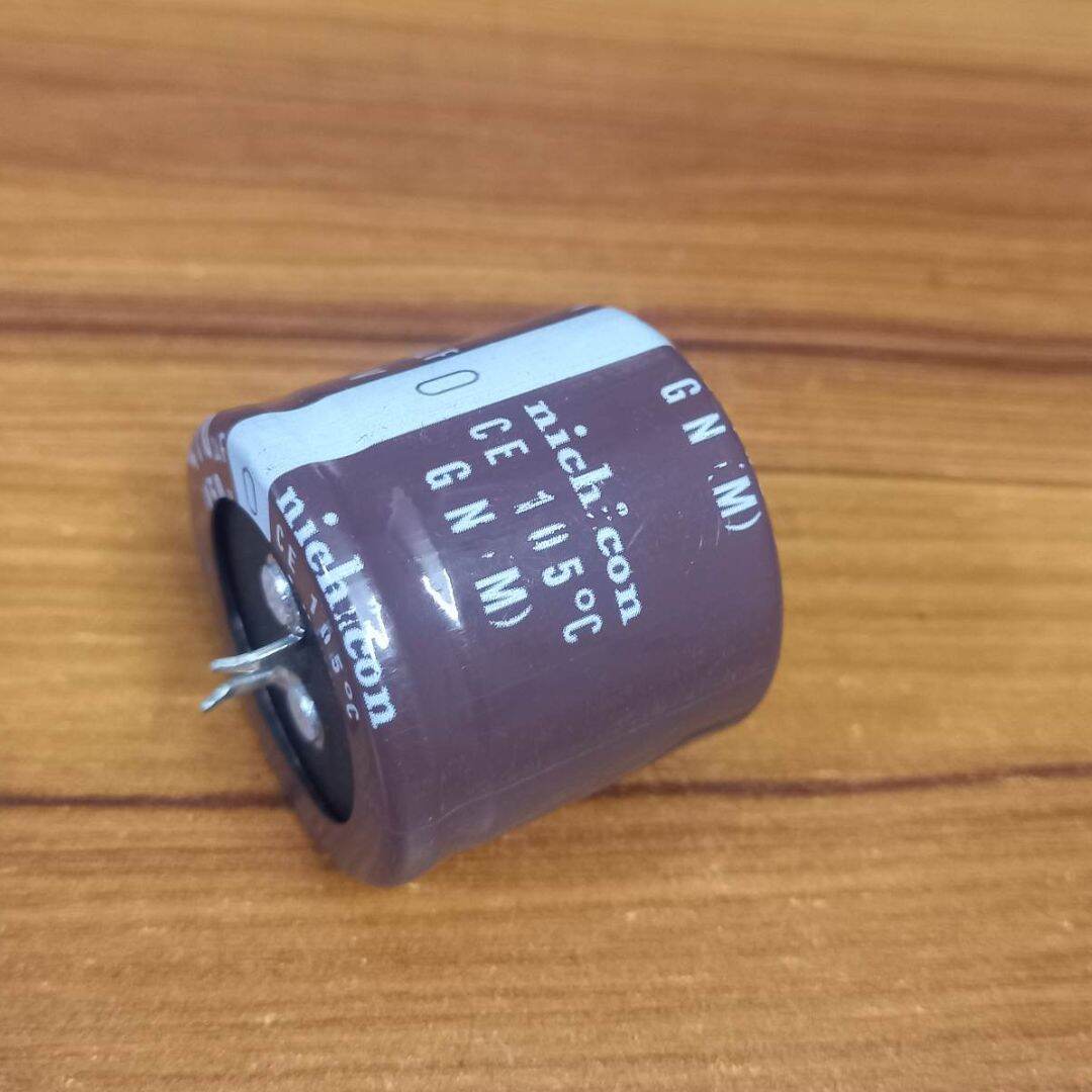 Picture of 470uF 450V Capacitor RADIAL Electrolytic Capacitor 470uF Capacitor 450V 470uF Radial Pin Type Polarized Aluminum Electrolytic Capacitors 2 Pin Leads
