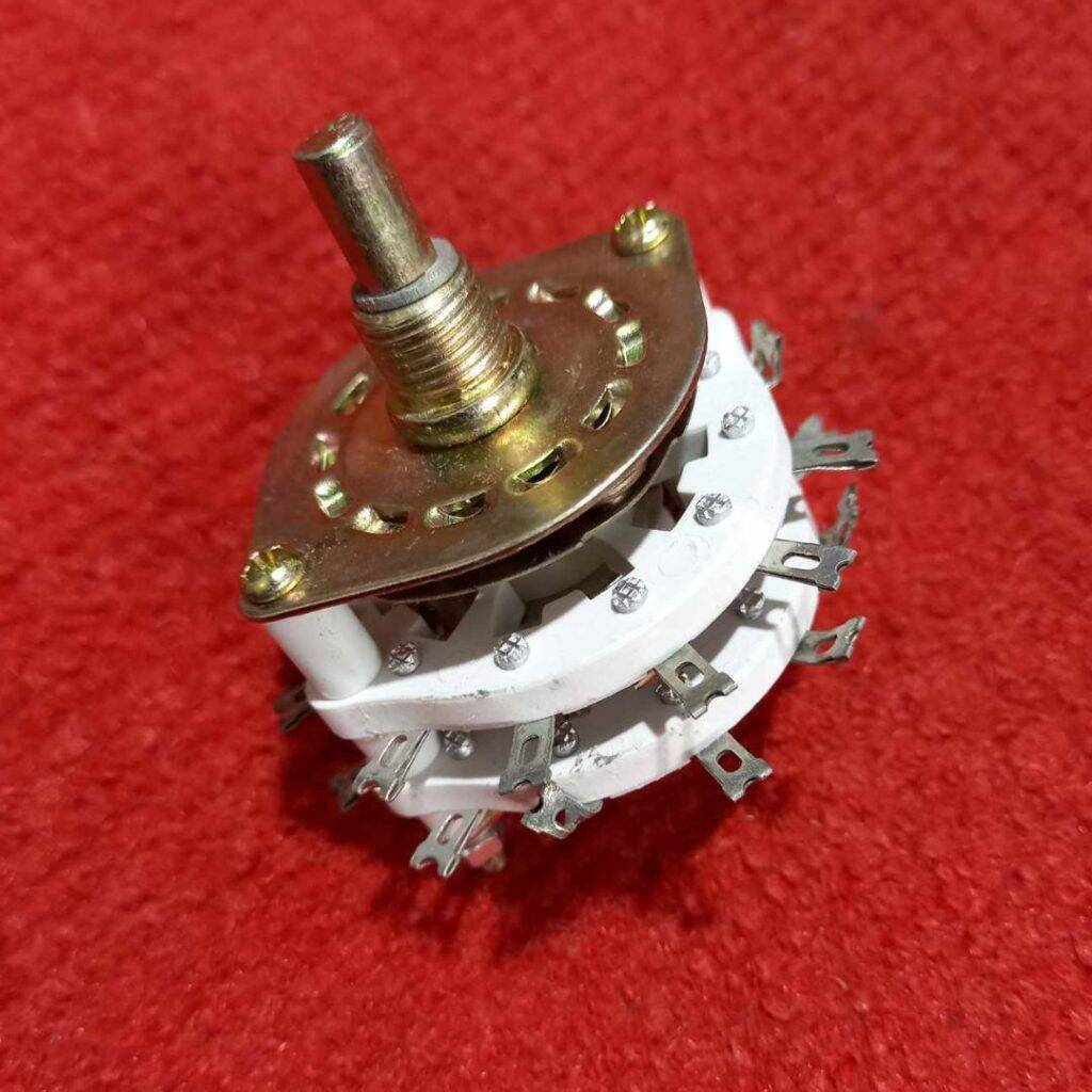 Picture of 24Pin Channel Selector Rotary Switch 2 Pole 12 Position Selectable Single Deck for Electronic Purpose