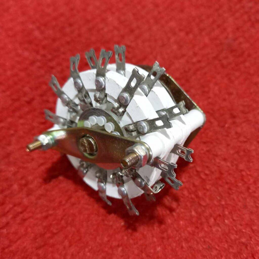 Picture of 24Pin Channel Selector Rotary Switch 2 Pole 12 Position Selectable Single Deck for Electronic Purpose