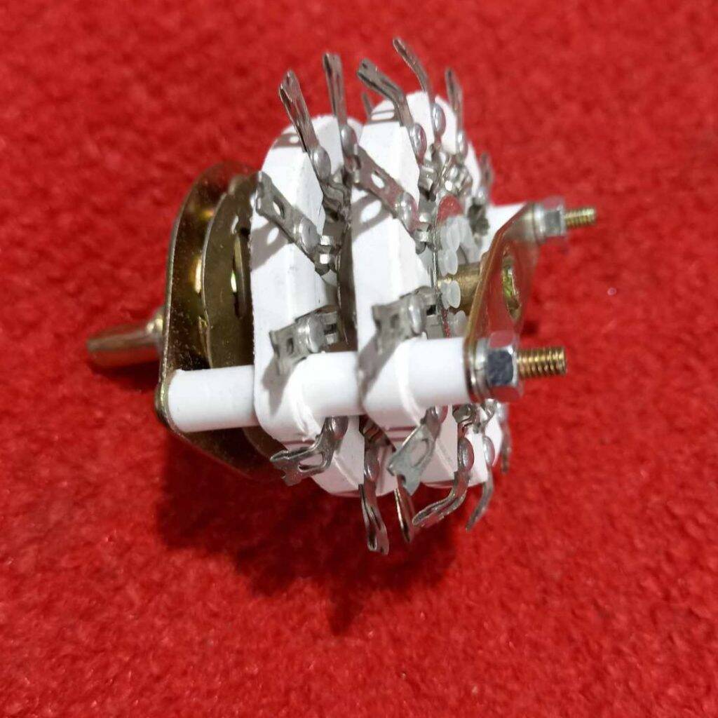 Picture of 24Pin Channel Selector Rotary Switch 2 Pole 12 Position Selectable Single Deck for Electronic Purpose
