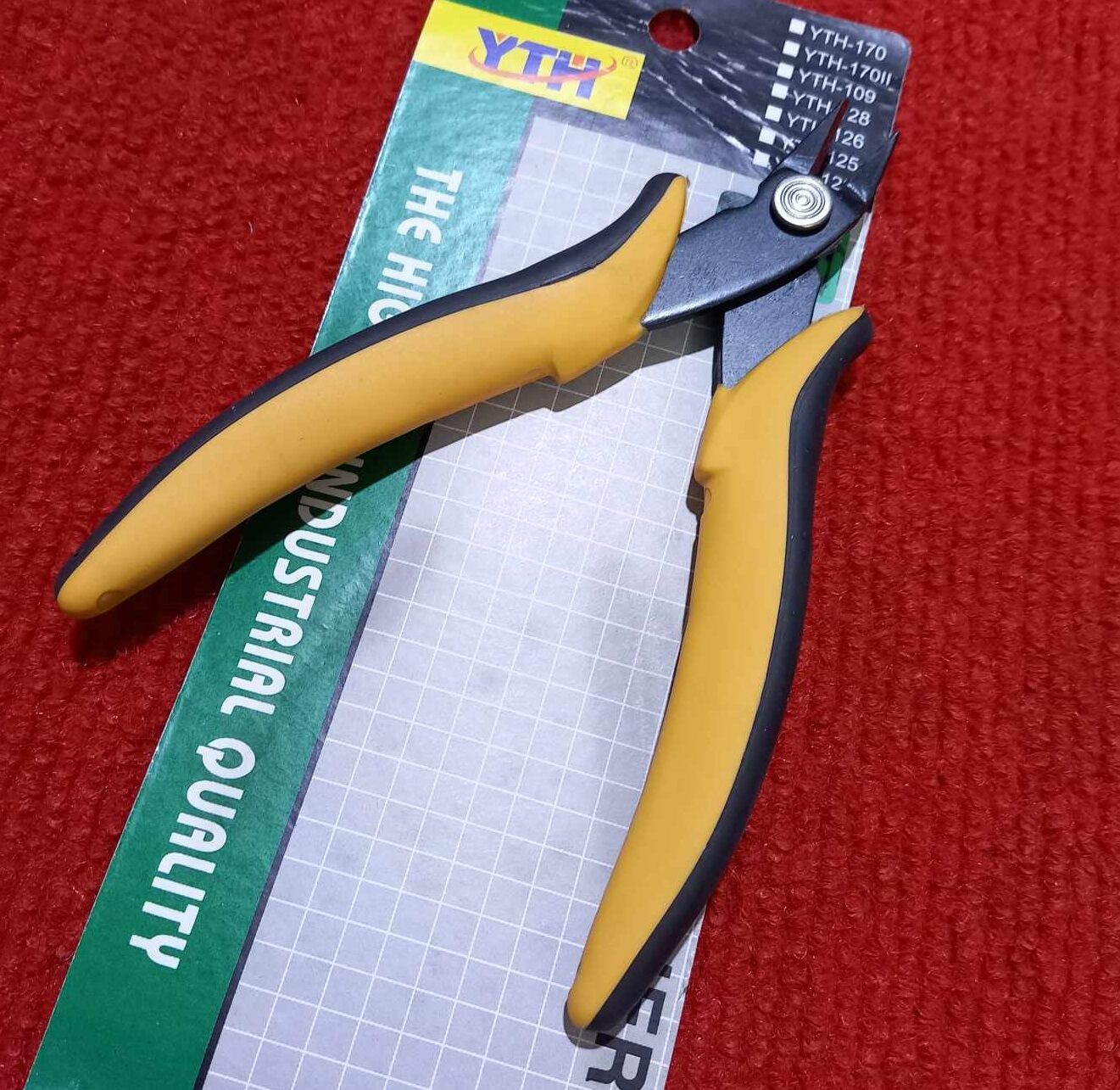 Picture of The Highest Industrial Quality YTH 5.5 Inch Wire Cutting Pliers RUYI Durable Pliers Cutting Tools