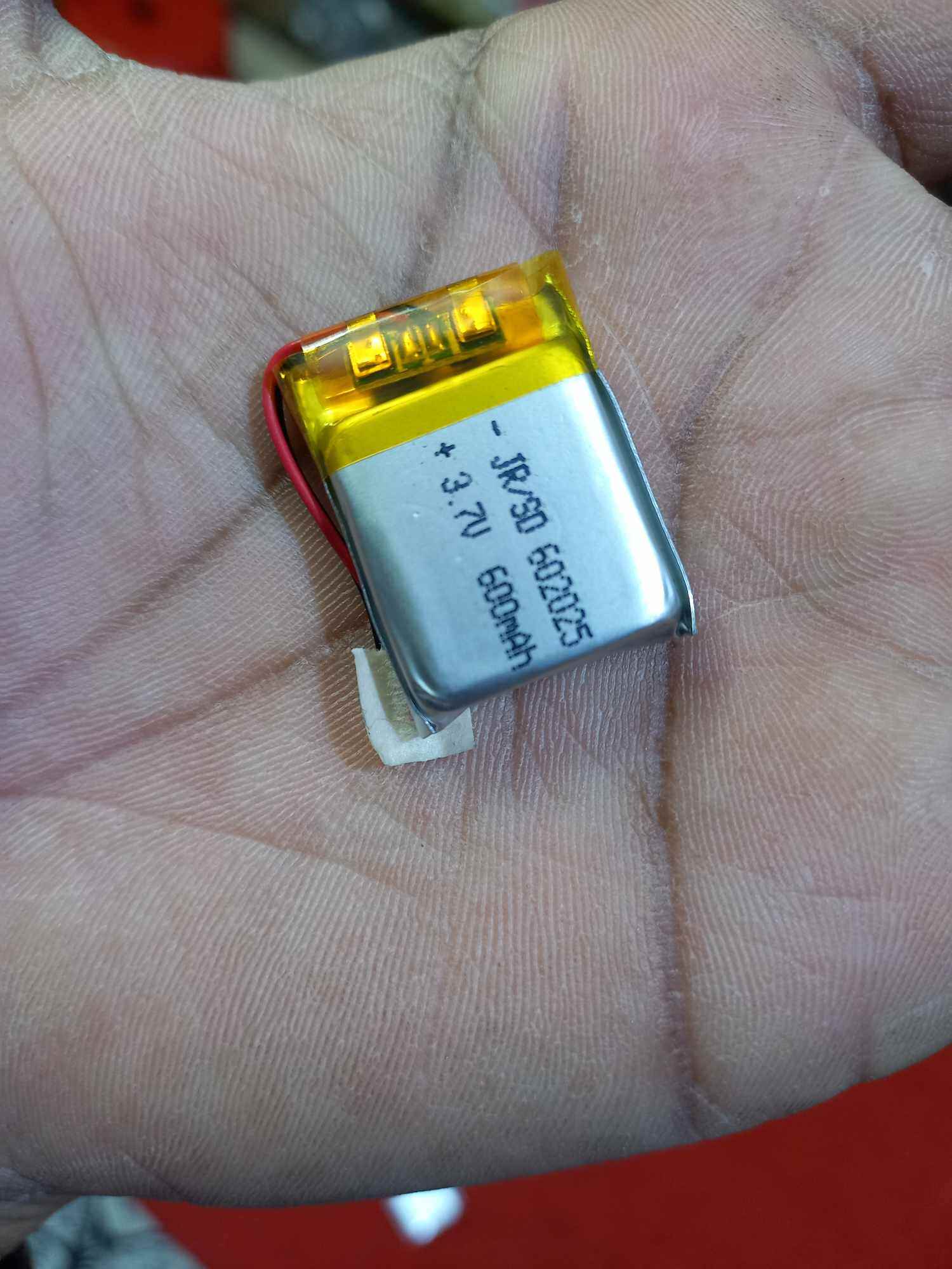 Picture of 600mah 3.7v Smart Bluetooth Rechargeable Battery  600mAh Battery Size 20 x 25 x 6 mm Lithium Polymer For Bluetooth Earphone Battery