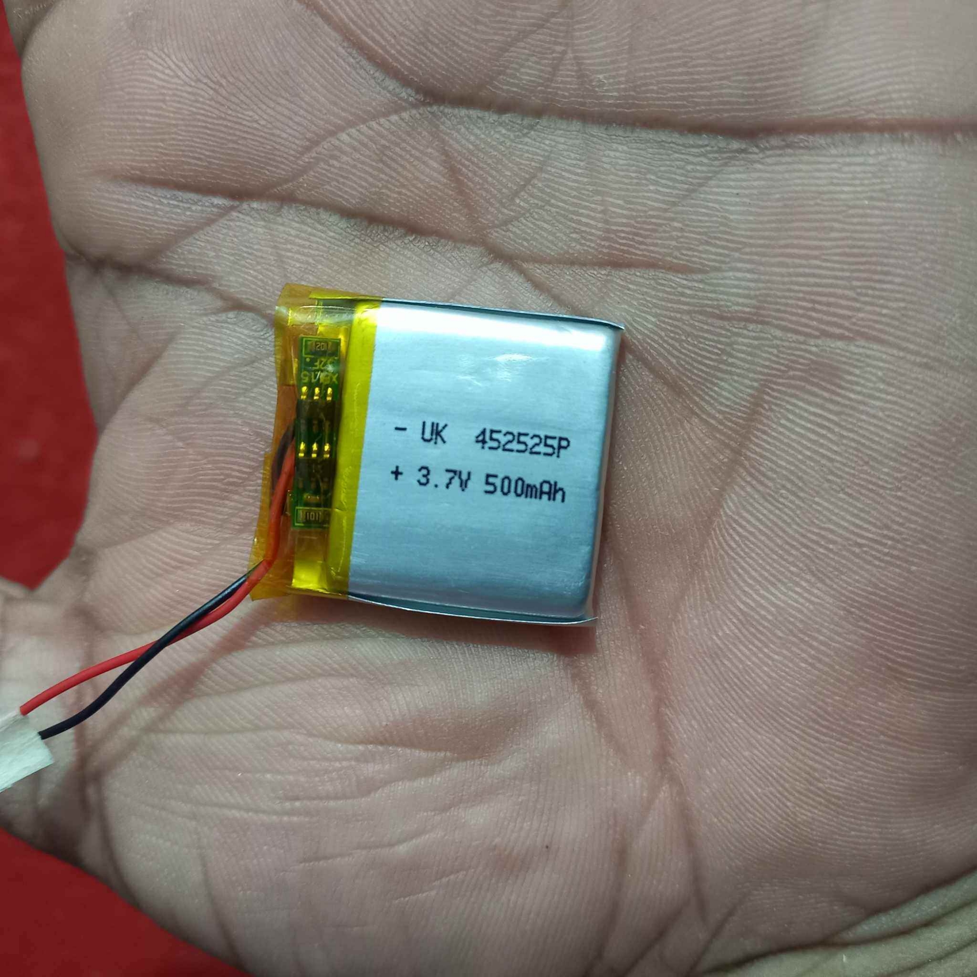 Picture of 3.7V 500mAh Battery 3.7V Battery Size 25x25x4.5mm 500mAh Rechargeable Battery 3.7V Battery For Bluetooth Headphone Watch Batteries 3.7V Rechargeable Battery