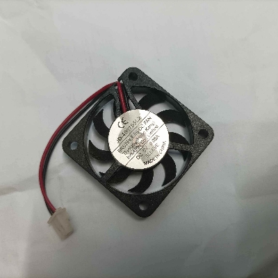 Picture of JD-4007S5L2 5V DC Fan Low Price High Quality 5V Fan 40x40x07mm 5V COOLING Fan 1.5 Inch Cooling Fan 5V DC Fan Sleeve Bearing Lower Noise Level Brushless DC Axial Fans 4007 40mm Mini Fans