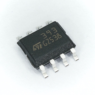 Picture of 2Pcs - SMD LM393 Low Offset Voltage Operational Amplifiers SMD LM393 IC Integrated Circuit SMD-8 8 Pin Leads Dual In Line Package Chip LM393 Operational Amplifiers