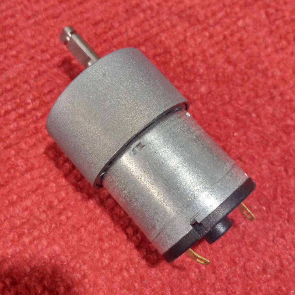 Picture of Medium Size Gear Motor High Torque 12V Gear BOX Motor DC 12V Reversible Gear Reduction Motor Silent Tools Sets For Robot Car DIY 12V Gear Motor