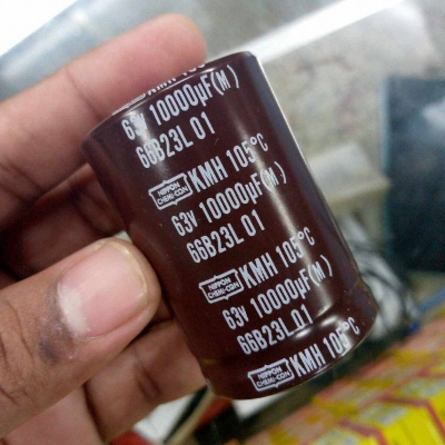 Picture of Better Quality 10000uF 63V Capacitor 10000uF Electrolytic Capacitor 10000uF Capacitor 63V 10000uF Radial Polarized Aluminum Electrolytic Capacitors 2 Pin Leads For Welding Machine