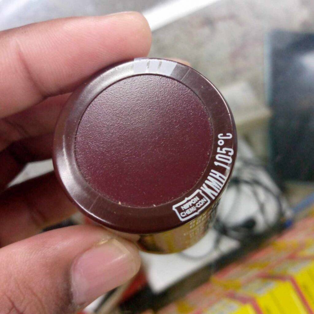 Picture of Better Quality 10000uF 63V Capacitor 10000uF Electrolytic Capacitor 10000uF Capacitor 63V 10000uF Radial Polarized Aluminum Electrolytic Capacitors 2 Pin Leads For Welding Machine