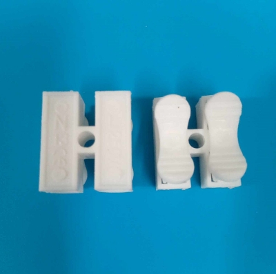 Picture of 5Pcs - 2 WAY Spring Press Quick Wire Connector 2 Way WHITE Color Quick Wiring 2 Position 220V Box Press Connector Cables Clamp For LED Strip Light Cables Wire Fixing