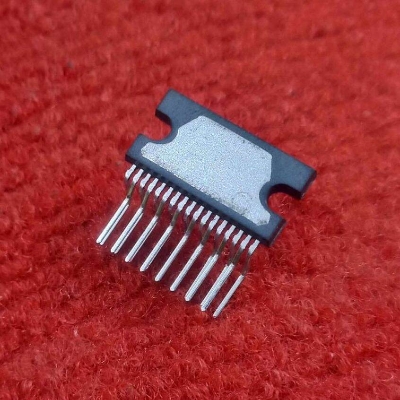 Picture of Original TDA1554Q IC Audio TDA1554 Amplifiers IC 6V 12V 18V 2A 15W 15W Dual Bridge Audio Amplifiers 2 Channel Stereo Audio ZIP 17 Pin Leads Audio TDA1554 Amplifier IC
