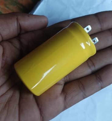 Picture of 3.5uF Fan Capacitor ORIGINAL 3.5uF Celling Fan Capacitor KOREA TECH High Quality 3.5uF 50Hz 60Hz 0.25A 450VAC Capacitor 2 Pin Leads 3.5uF Capacitor