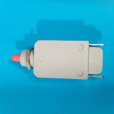 Picture of 3.5A Grinder RESET Switch Mixer Grinder 3.5A Circuit Breaker 3.5Amp 230V Over Load Protector Reset Blinder Machine Switches For Electrical Mixer Grinder Blender Machine Circuit Breaker
