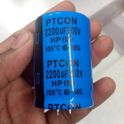 Picture of 2200uF 200V Capacitor RADIAL Electrolytic Capacitor