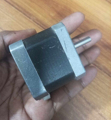 Picture of Stepper Motor XYSLDJ XY42STH40-1004A